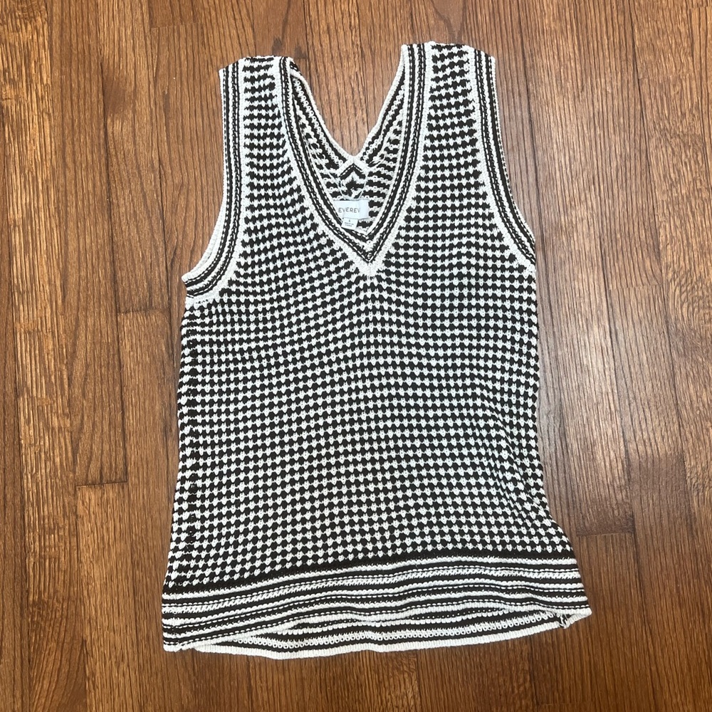 Evereve Knit Tank size L